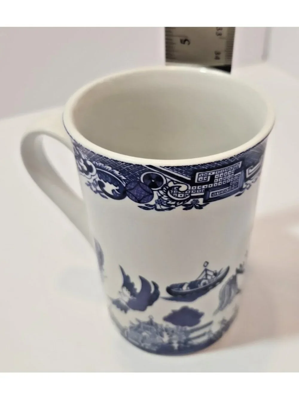 Vtg Blue Willow Royal Cuthbertson Coffee Cups/Mugs Blue White Set of 4